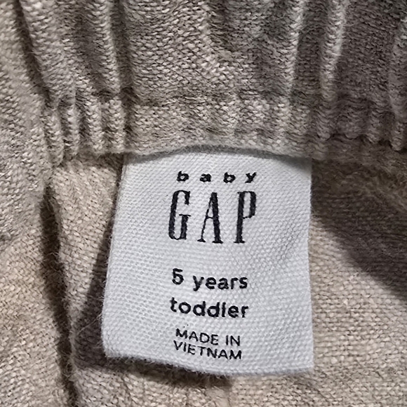 GAP Kids Gray Shorts - Picture 3 of 3